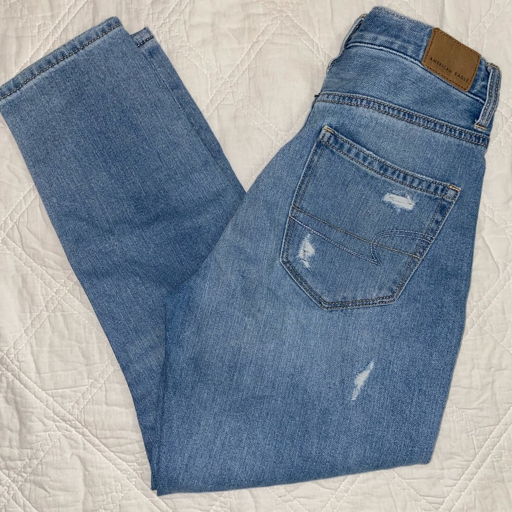 American Eagle mom Jeans